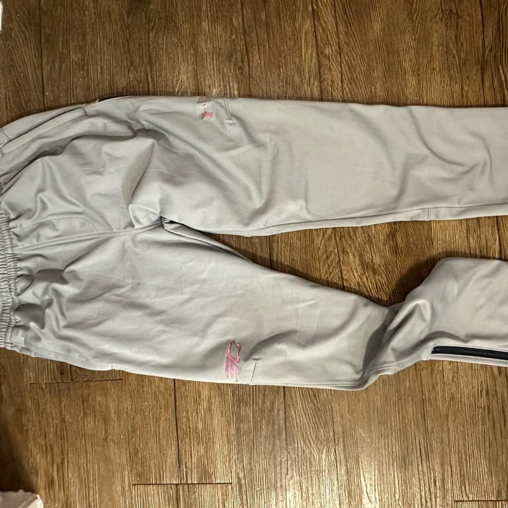 Under Armour Men’s Large Grey Tracksuit Set (Jacket/Pants) NWT(Retail for $185) - Picture 6 of 8
